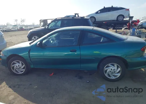 1997 Chevrolet Cavalier из США, поврежденный, VIN 1G1JC1247V7177430